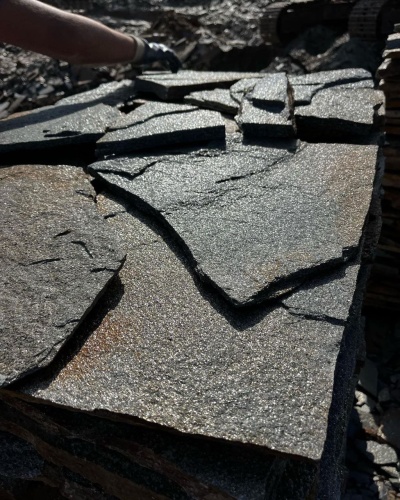 Плитняк златолит серебристый для фасада купить в Кашире